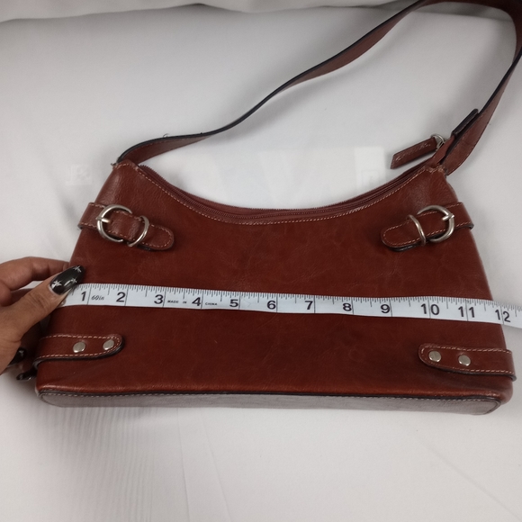 Lot of 5 purses - Picture 7 of 13